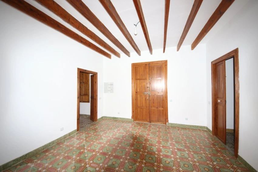 Rent Houses Son Carrio