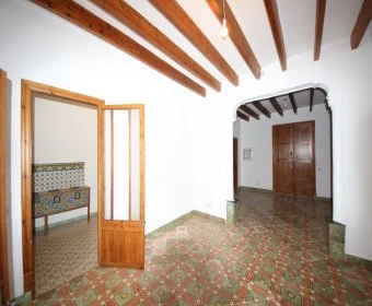 Rent Houses Son Carrio