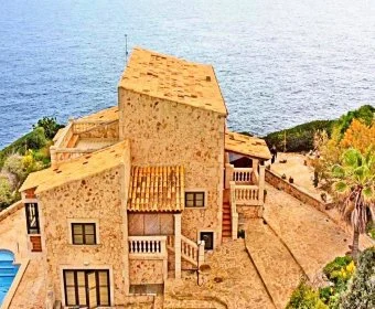 Venta Casas Cala Llombards