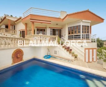 Sale Houses Cala Mandia