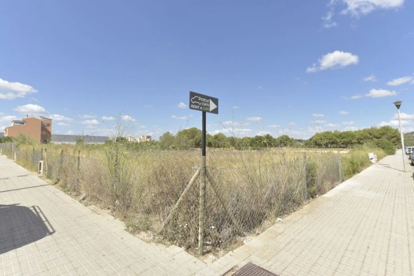Venta Solares urbanos Cala Millor