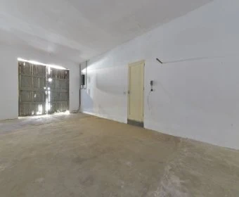 Sale Commercial premises Son Carrio