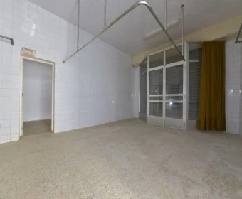 Sale Commercial premises Son Carrio