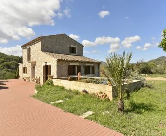 Sale Rustic houses Son Servera